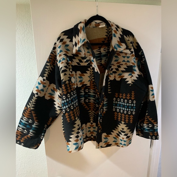 Wester Aztec Shacket - Picture 2 of 2